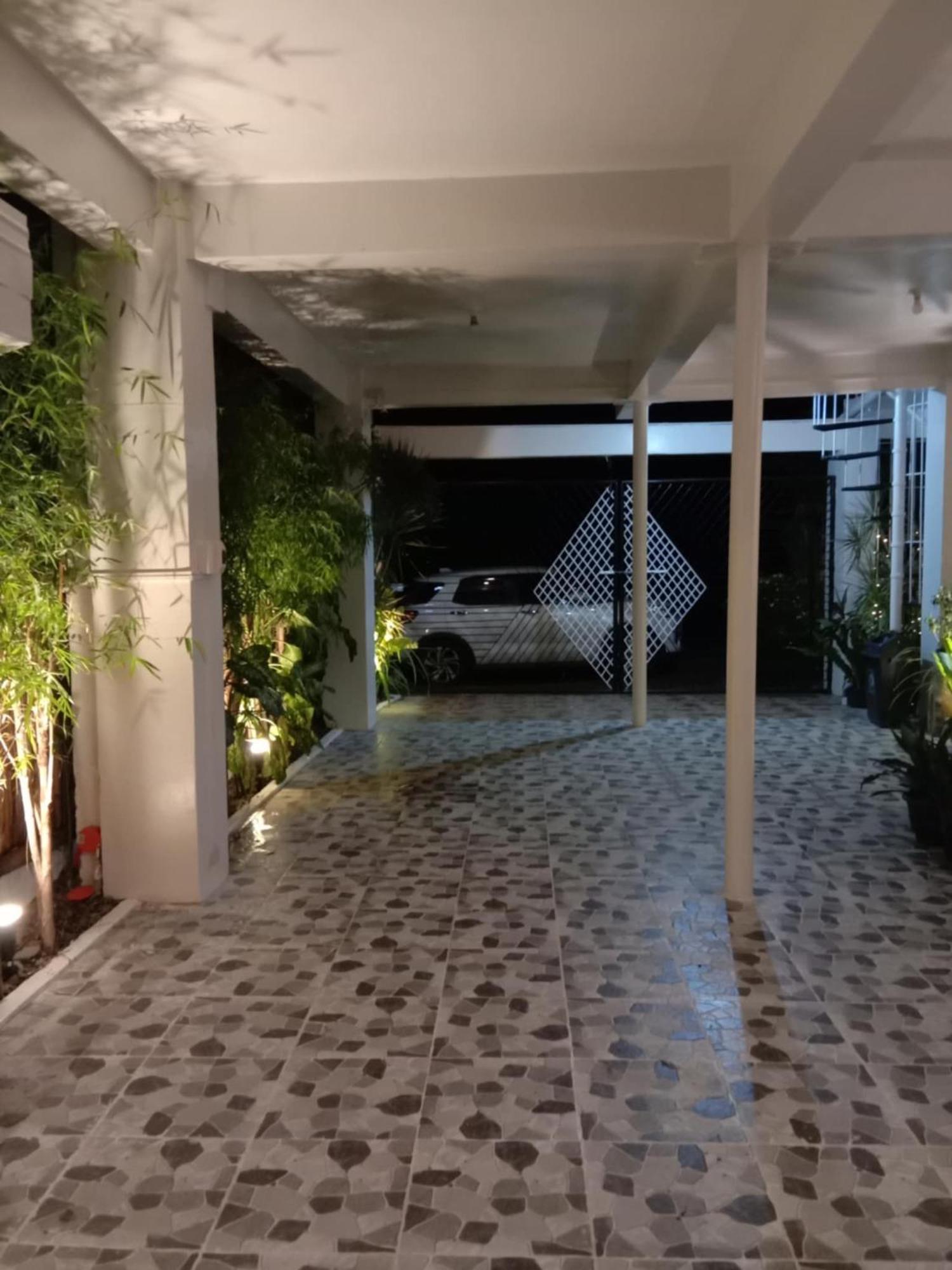 Jcv Rooms スリガオ エクステリア 写真